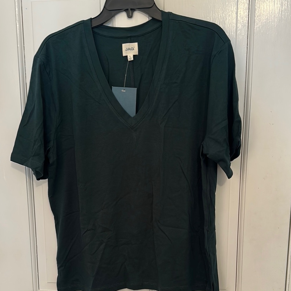 Jag‎ Dark Green V neck Tshirt size L NWT